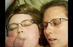 Watch video Kurvige Amateur Bekommt Sperma auf Ihrem Gesicht auf Kostenlose reife mollige nackte frauen porno-site, home of free Мастурбация porno-videos und HD Порно sex Filme online.