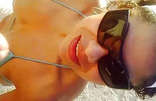 Watch video Schöne Webcam Babe Erhielt ein heißes Sperma auf Ihre großen Titten auf Kostenlose porno-site, die Heimat der kostenlosen Большая грудь porno-videos und sex reife frauen sexy sex-Filme online.
