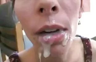 Watch Video reife scharfe frauen VRHUSH fickt den Food Delivery Driver Alex Coal auf der kostenlosen Pornoseite, der Heimat von kostenlosen HD Порно-Porno-Videos und sex Sexfilmen online.